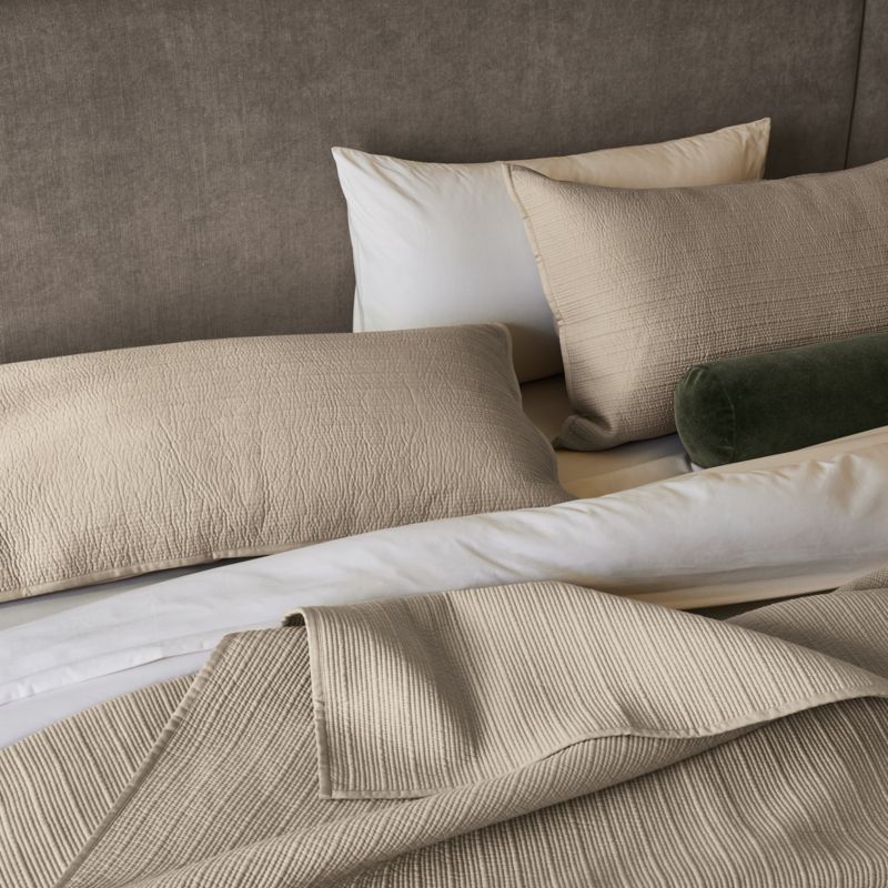 Demar Organic Cotton Sateen Light Taupe Full/Queen Quilt