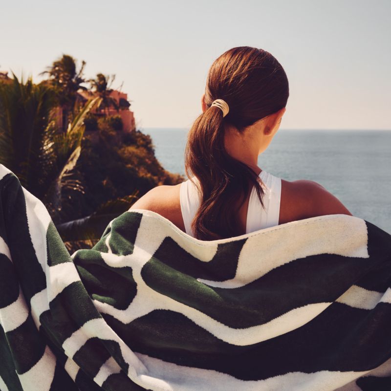 Parc Organic Cotton Green Beach Towel by Ross Cassidy - image 3 of 6