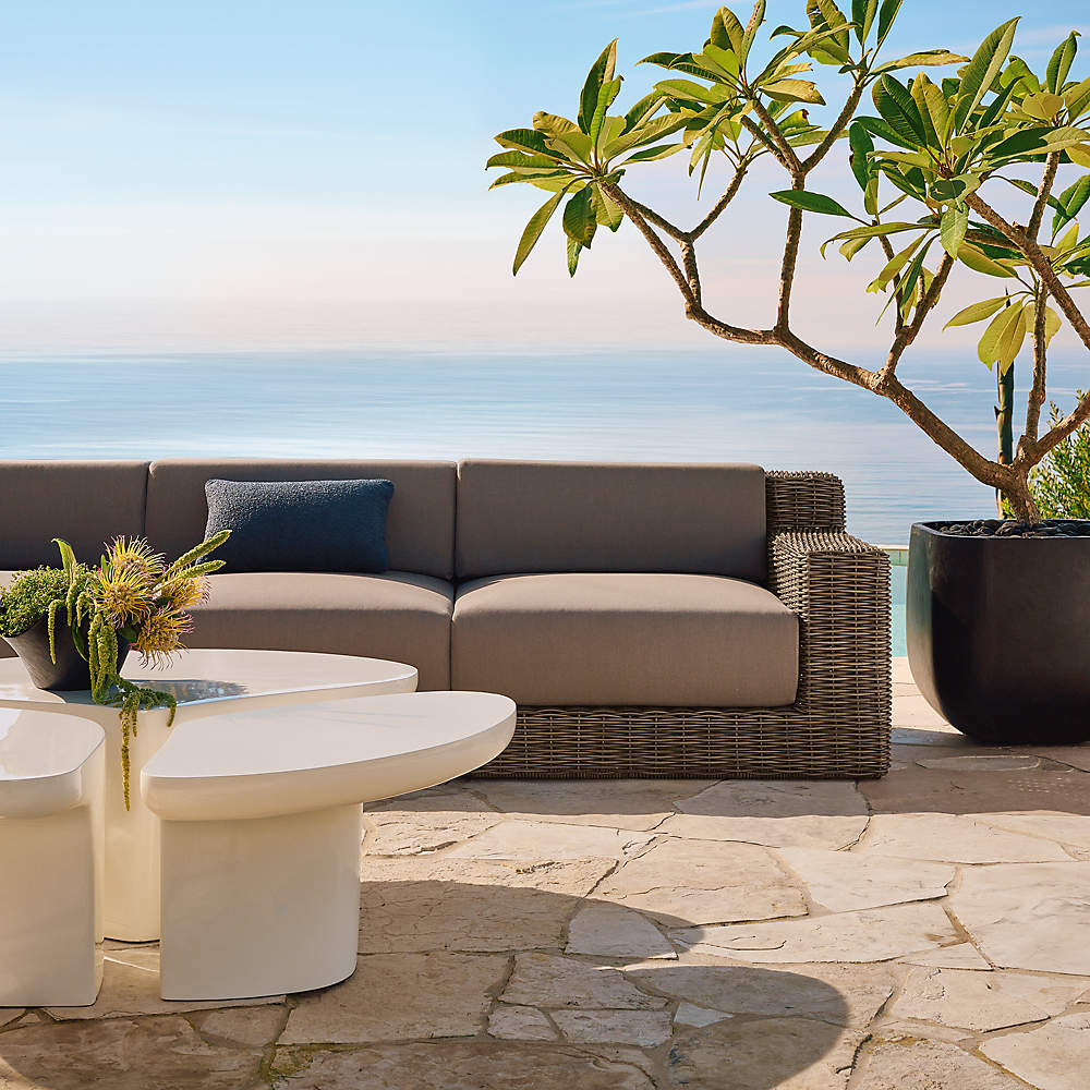 Outdoor coffee table store cb2