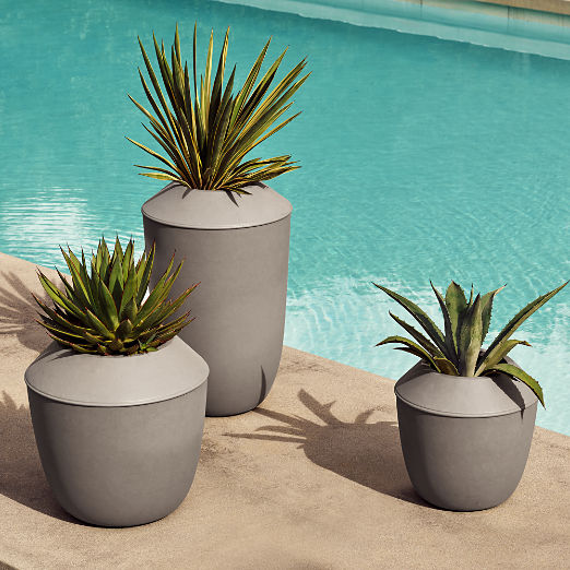 Olympia Dark Grey Cement Indoor/Outdoor Medium Planter 16"H