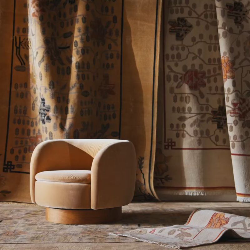 Play Fiora Hand-Knotted Light Brown New Zealand Wool Runner Rug 2.5'x8' - video 1 of 2