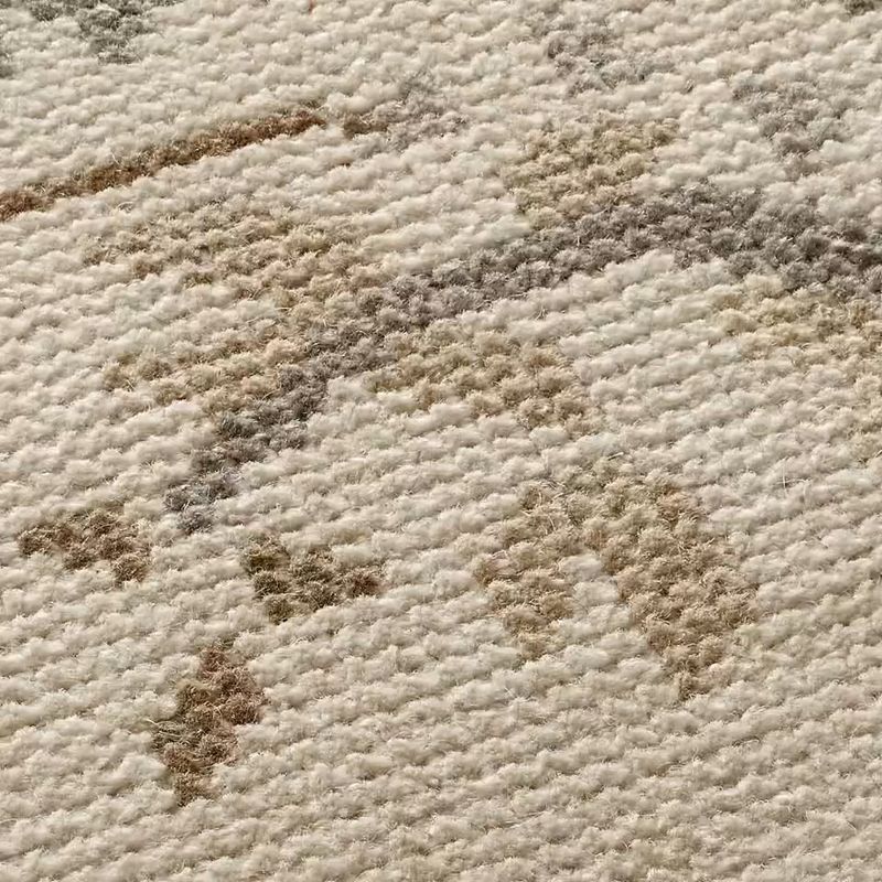Play Roza Hand-Knotted Taupe Floral New Zealand Wool Area Rug 8'x10' - video 1 of 1