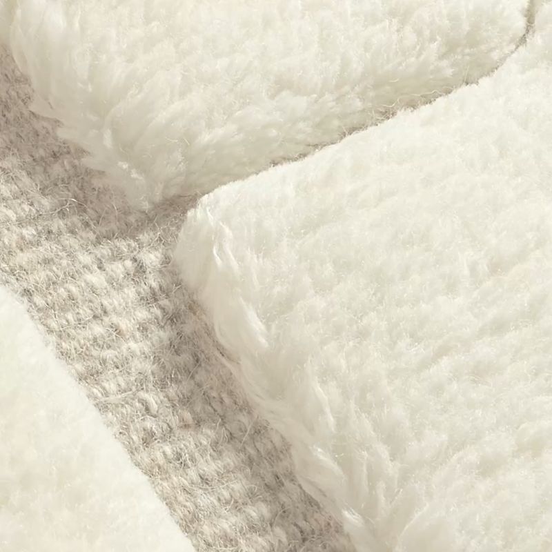 Play Copley Hand-Knotted Warm White with Taupe New Zealand Wool Area Rug 5'x8' - video 1 of 1