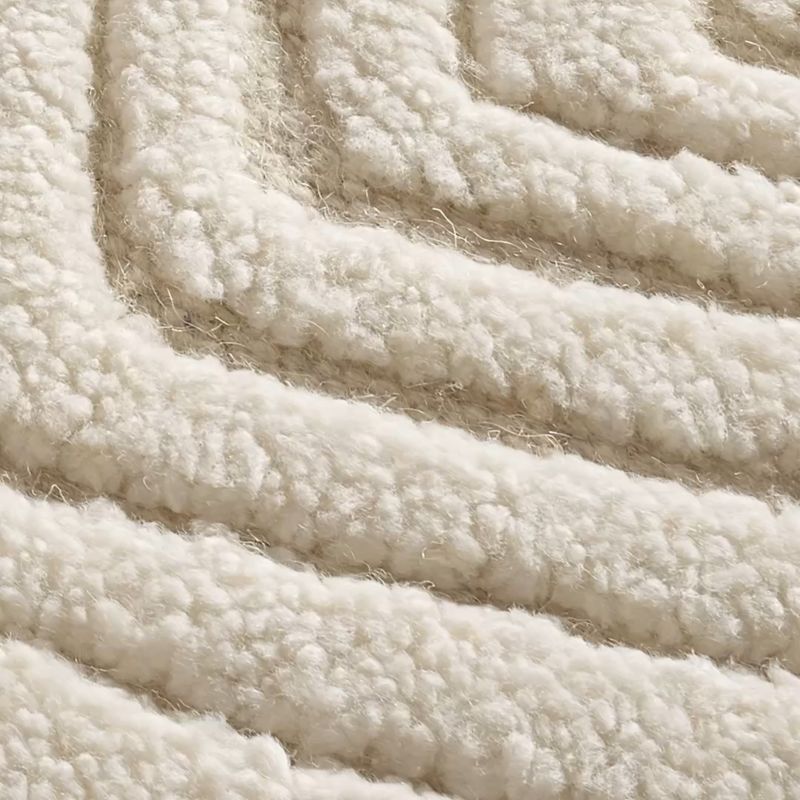 Play Jace Hand-Knotted Warm White Viscose and Wool Area Rug 9'x12' - video 1 of 1