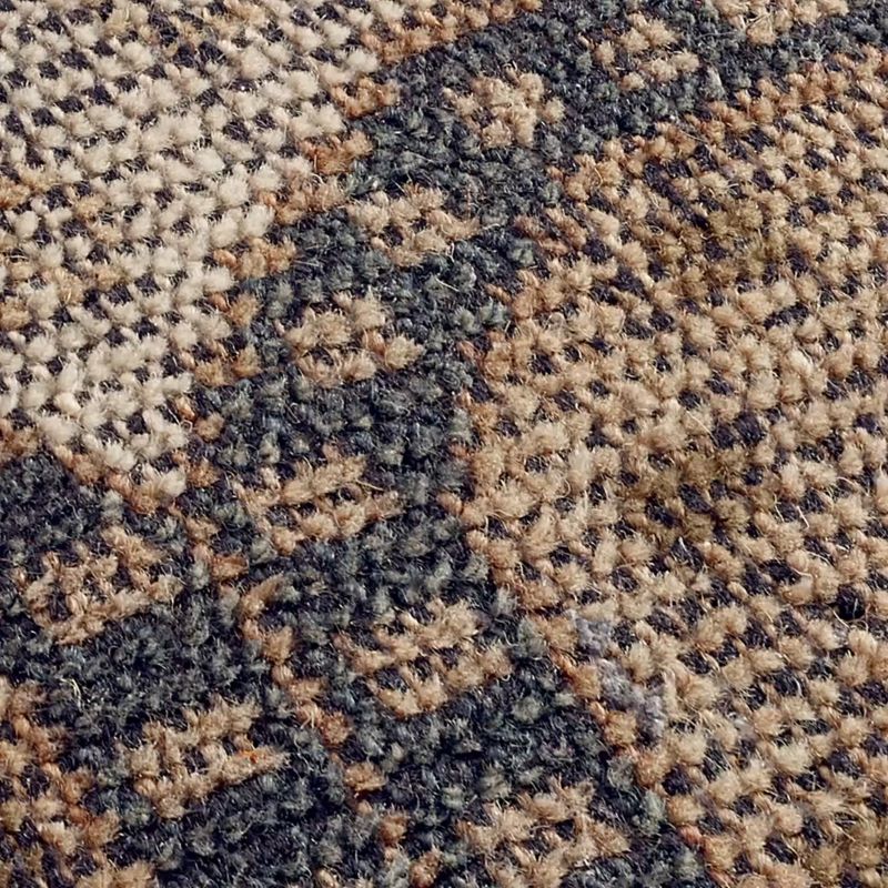 Play Pascala Hand-Knotted Taupe Wool Runner Rug 2.5'x8' - video 1 of 1