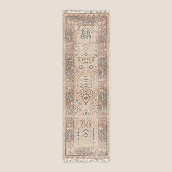 Cala Hand-Knotted Warm White New Zealand Wool Runner Rug 2.5'x8'