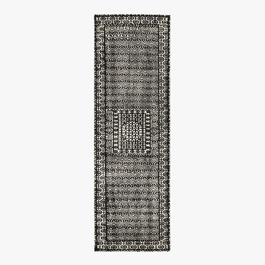 Calero Hand-Knotted Black New Zealand Wool Runner Rug 2.5'X8'