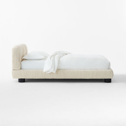 Cantar Ivory Velvet Upholstered Queen Bed