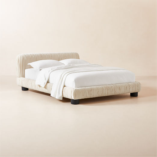 Cantar Ivory Velvet Upholstered Queen Bed