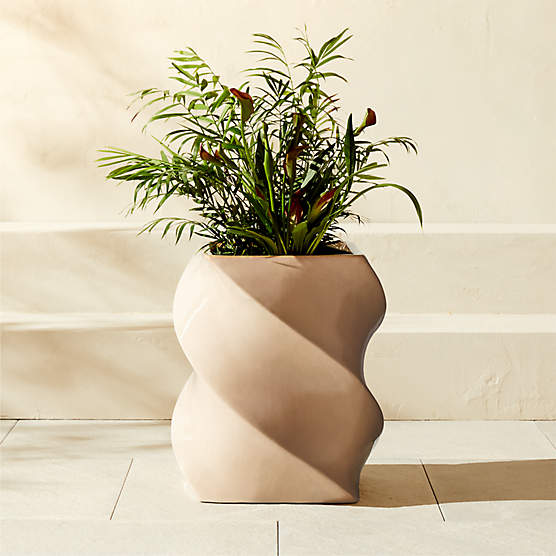 Cascata Twisted Light Brown Glazed Ceramic Indoor/Outdoor Planter Small