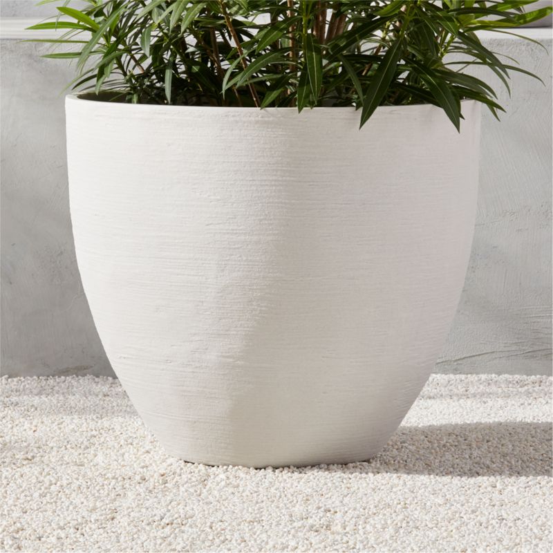 Castino White Outdoor Planter Medium - image 2 of 8