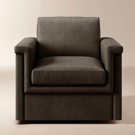 Ceva Leather Swivel Chair