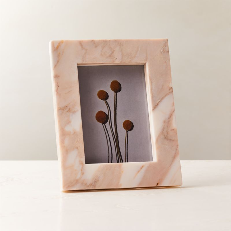 Ceyne Golden Calacatta Marble Picture Frame 5''x7'' - image 0 of 7