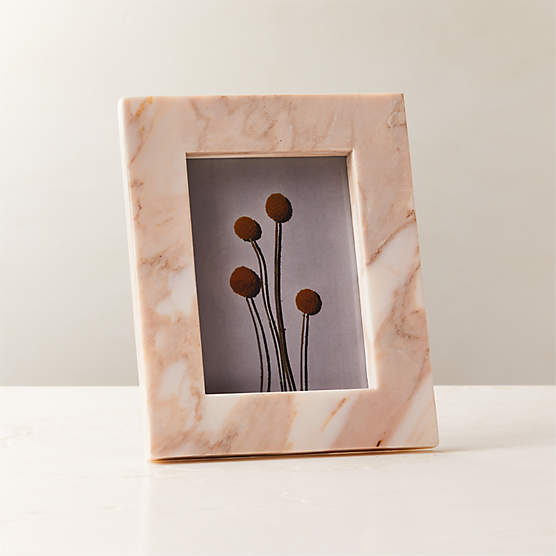 Ceyne Golden Calacatta Marble Picture Frame 5''x7''