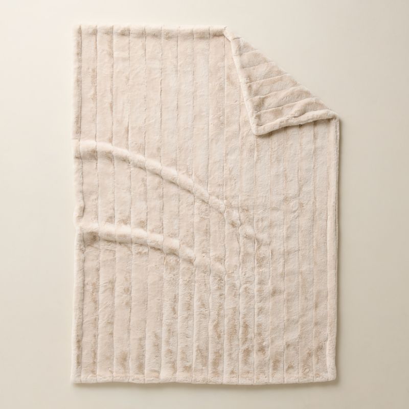 Channel Off-White Faux Fur Throw Blanket 50"x70" - image 3 of 8