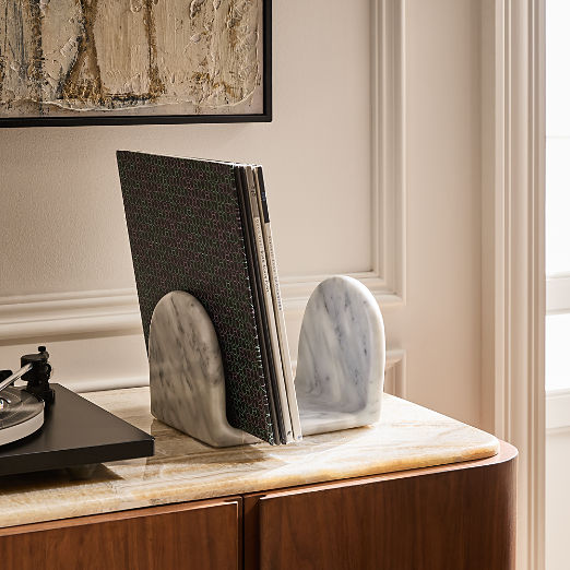 Chez White Marble Vinyl Stand