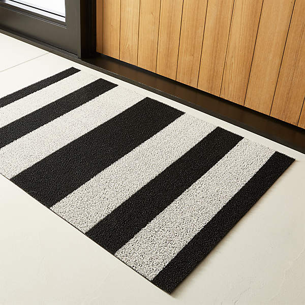 Chilewich Black and White Utility Mat 2'x3