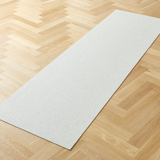 Chilewich® White Boucle Utility Mat 2'x6'