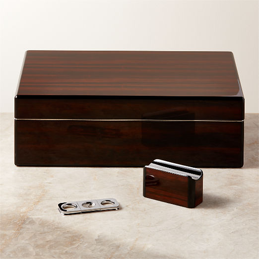 Fumer Ebony and Cedar Wood Cigar Humidor