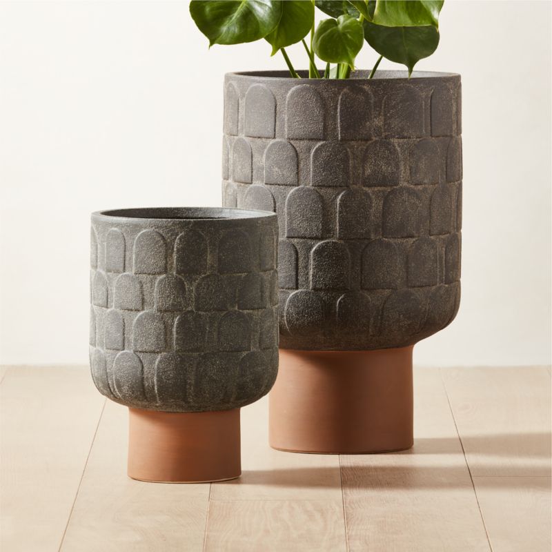 Clemente Footed Clay Indoor/Outdoor Planter Large by Lawson-Fenning - image 2 of 8