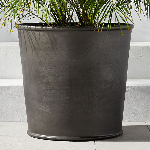 Coulee Round Lead Grey Metal Outdoor Planter Large