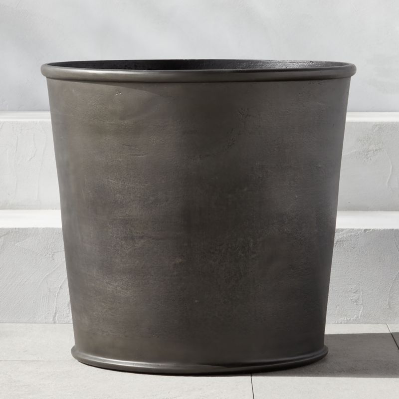 Coulee Round Lead Grey Metal Outdoor Planter Large - image 0 of 6