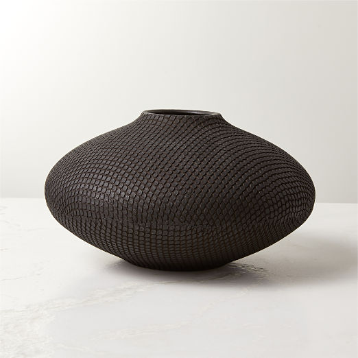 Cusco Textured Black Terracotta Vase