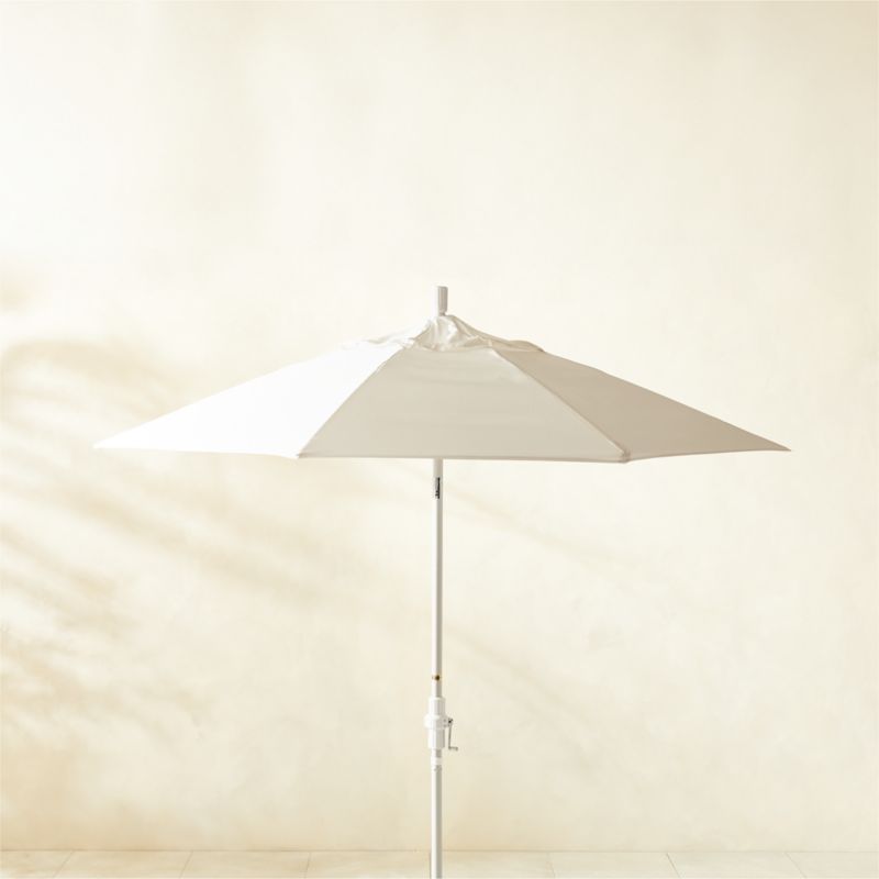 Market Round Natural White Outdoor Umbrella with White Pole