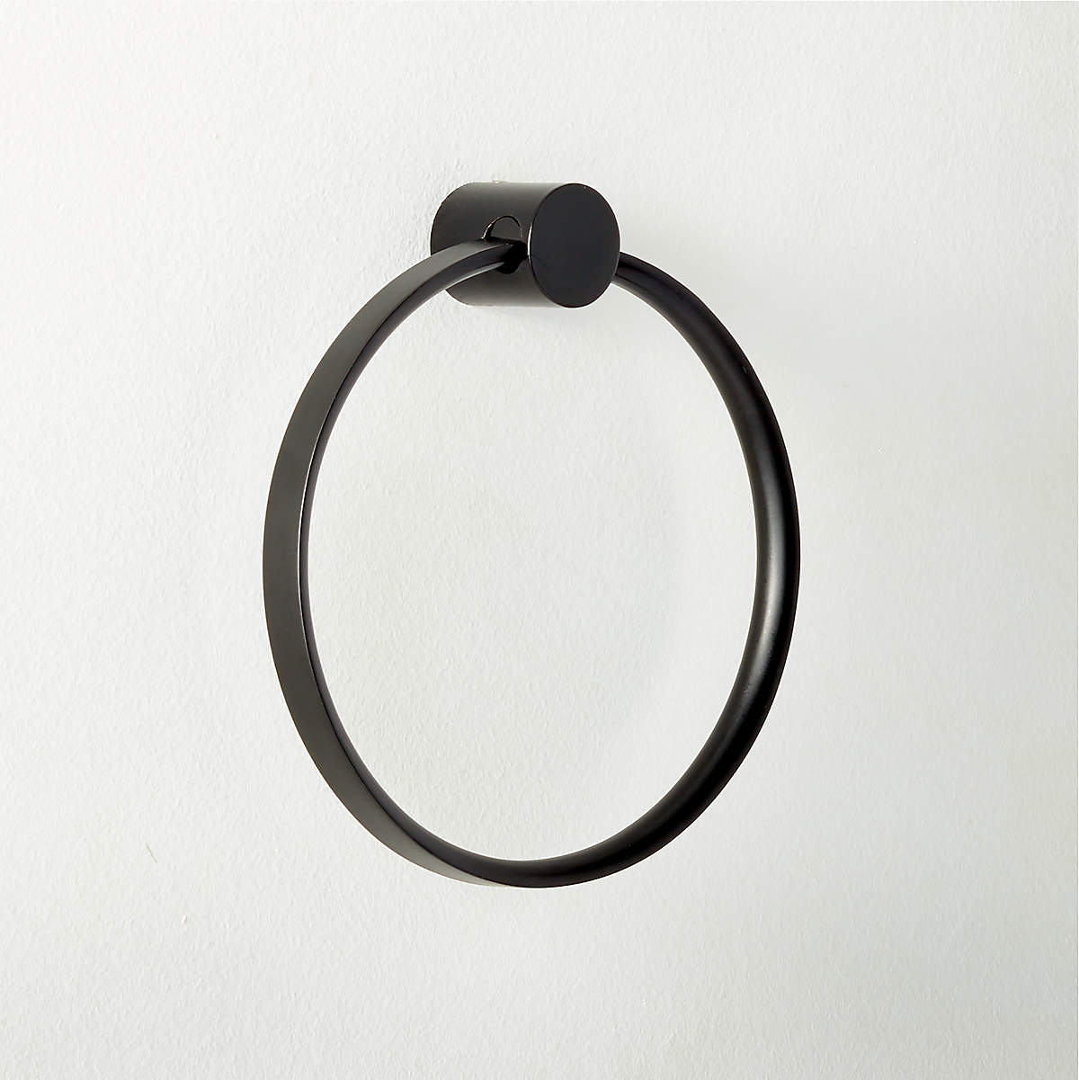 Damon Modern Black Towel Ring + Reviews CB2