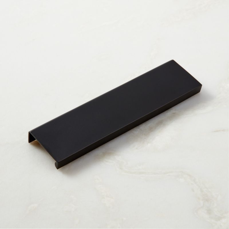 7 Damon Edge Black Drawer Pull