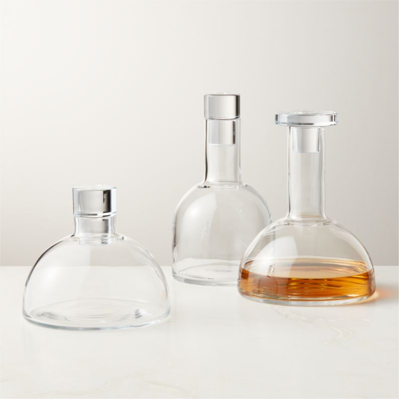 View Frattini Decanters Set of 3 by Gianfranco Frattini details