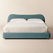 Auburn Warm White Boucle Upholstered King Bed