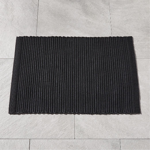 Diver Handwoven Ribbed Black Indoor/Outdoor Performance Doormat 2'x3'