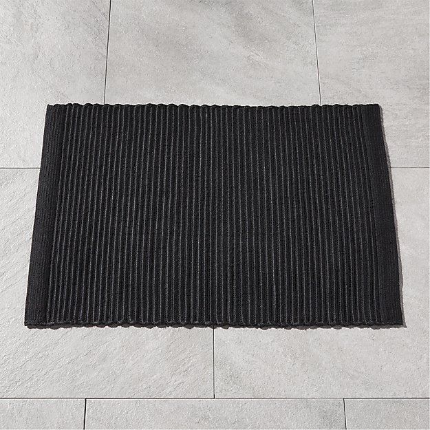 Diver Handwoven Black Indoor/Outdoor Performance Doormat 2'x3' by