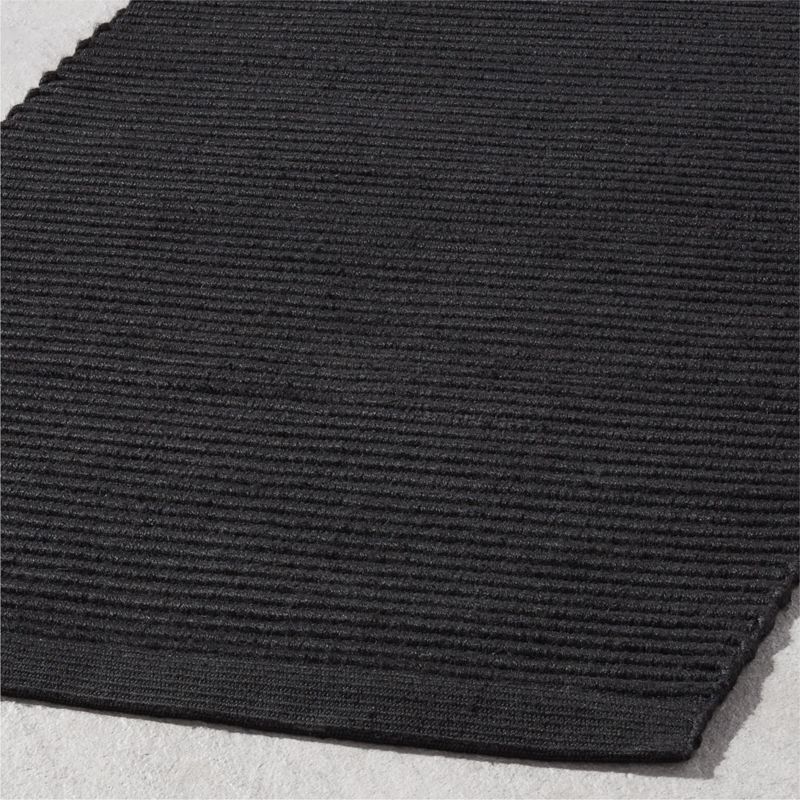 Diver Handwoven Ribbed Black Indoor/Outdoor Performance Runner Rug 2.5'x8' - image 1 of 3