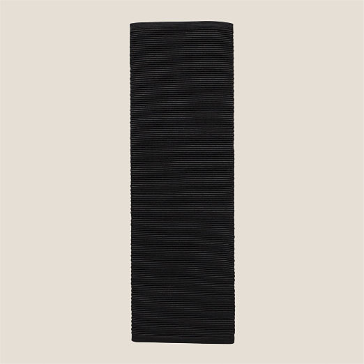 Diver Handwoven Ribbed Black Indoor/Outdoor Performance Runner Rug 2.5'x8'