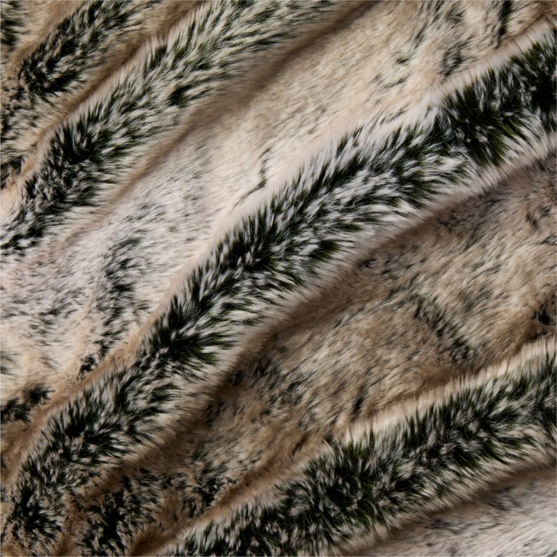 Dorian Taupe and Green Faux Fur Throw Blanket 48"x80" - image 1 of 4