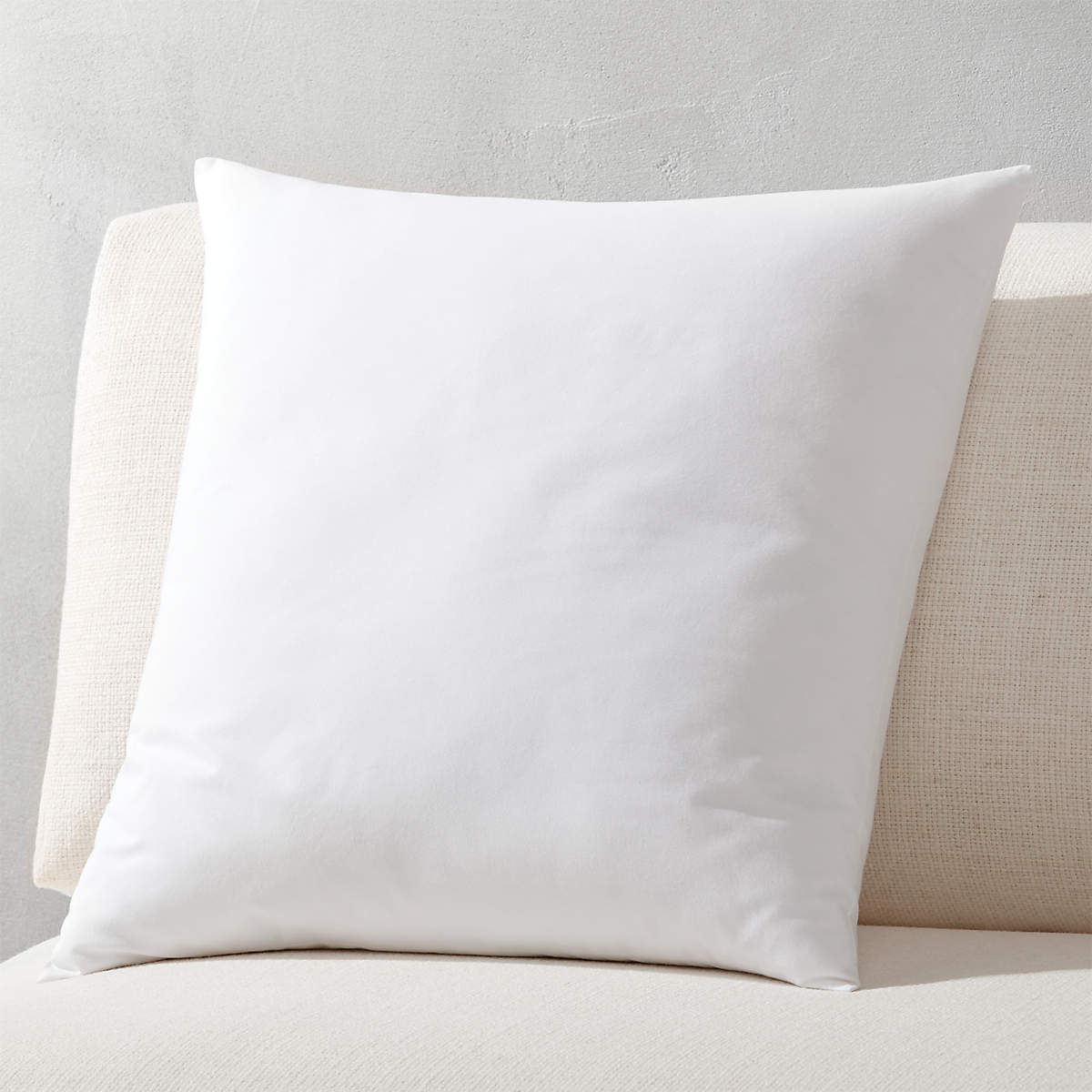 Hypoallergenic DownAlternative Modern Throw Pillow Insert 18