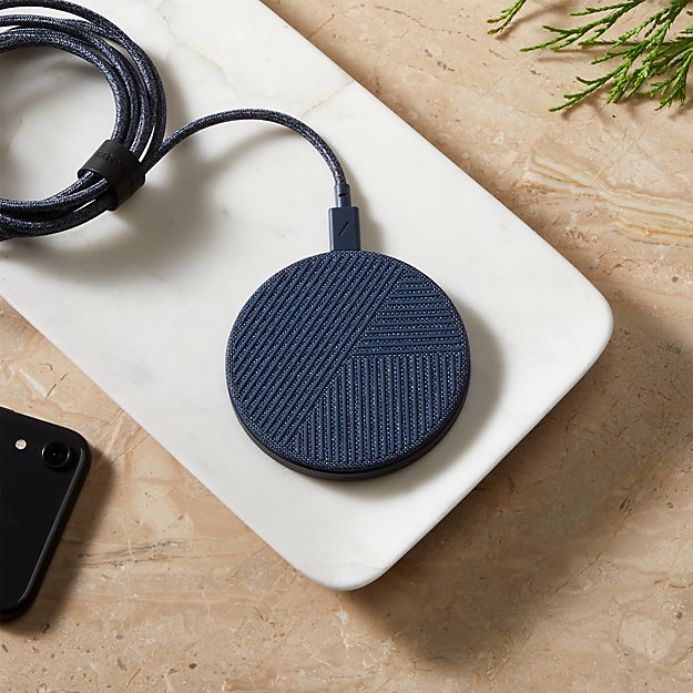 Drop Wireless Indigo Charger - Image 1 of 7