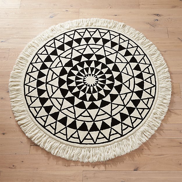 Eclipse Round Black And White Rug 6 Reviews Cb2