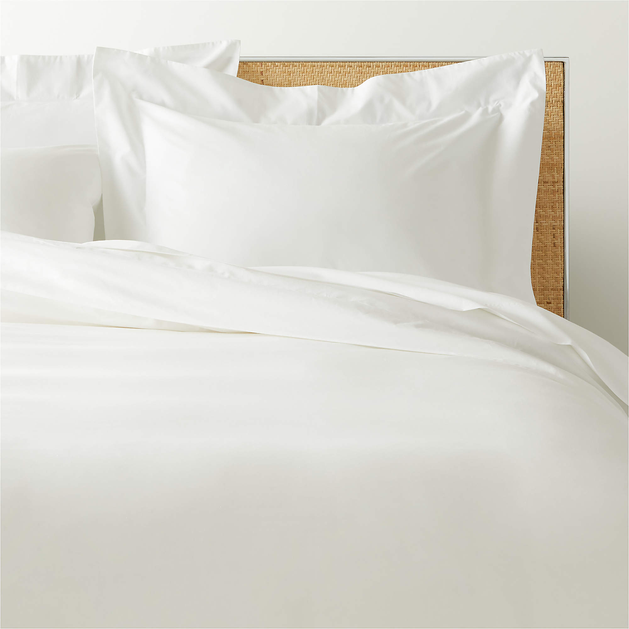 Modern Egyptian Cotton Full/Queen 400TC Flange White Duvet Cover CB2
