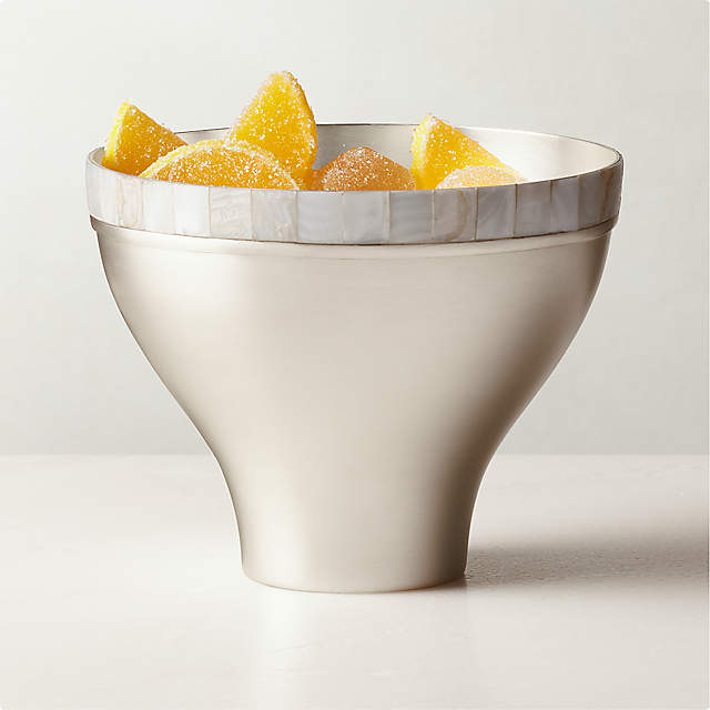 Serena Pearly White Serving Bowl With Lid Small 1 L