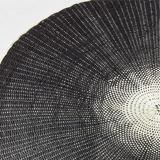 Emry Black Ombre Paper Round Placemat