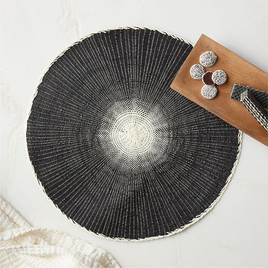 Emry Black Ombre Paper Round Placemat