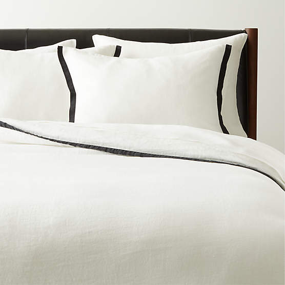 Border EUROPEAN FLAX™-Certified Linen White and Black Full/Queen Duvet Cover