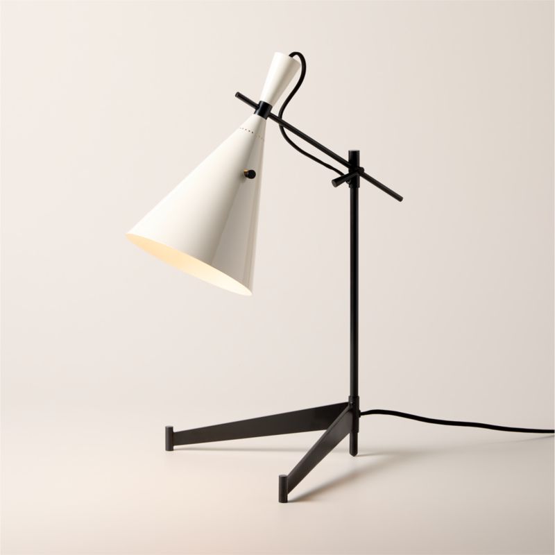 View Exposior Blackened Brass Task Table Lamp with Warm White Shade Model E7 by Paul McCobb details