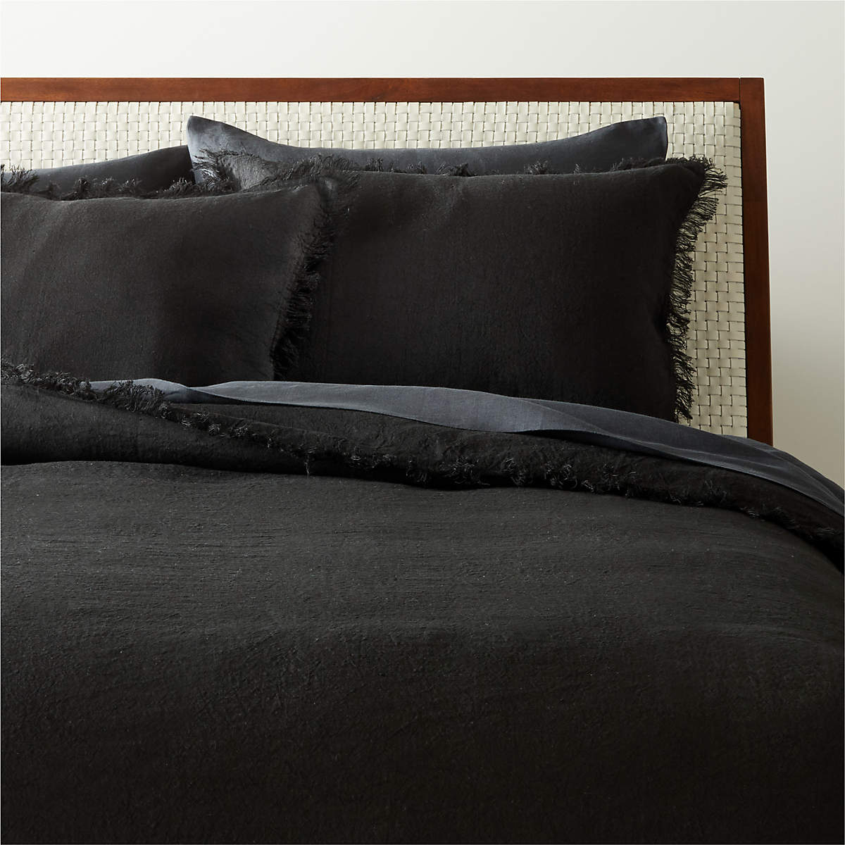 Eyelash Modern Full/Queen Belgium Linen Black Duvet Cover CB2