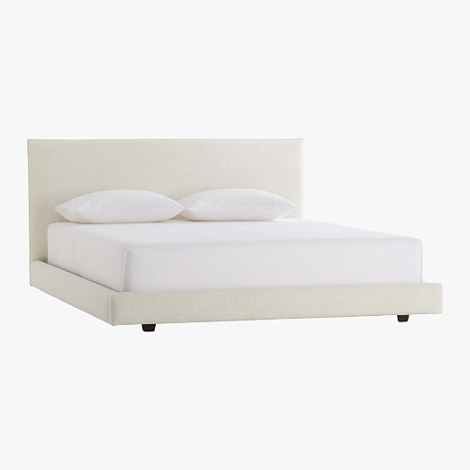 Facade Soft White Queen Bed