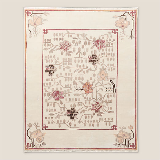 Fiora Hand-Knotted Distressed Warm White New Zealand Wool Area Rug