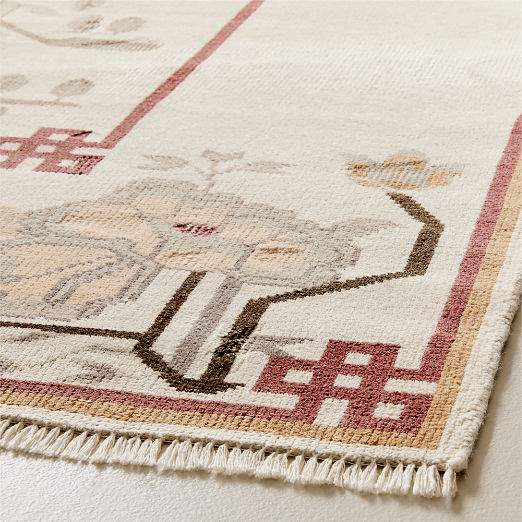 Fiora Hand-Knotted Distressed Warm White New Zealand Wool Area Rug 8'x10'